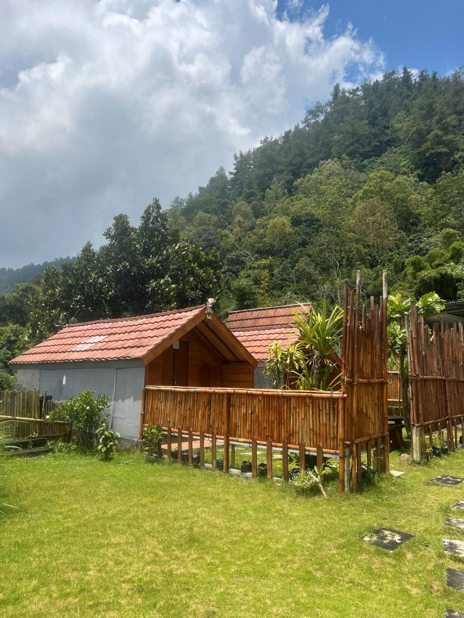 Hotel Samuh Camp Kintamani Pokoj fotografie